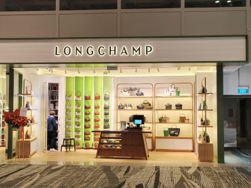 Longchamp - Airport Terminal 3