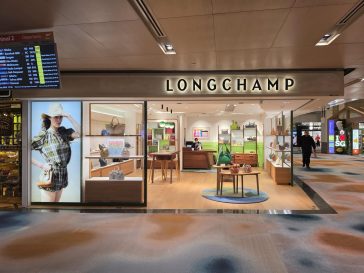 Longchamp - Airport Terminal 2